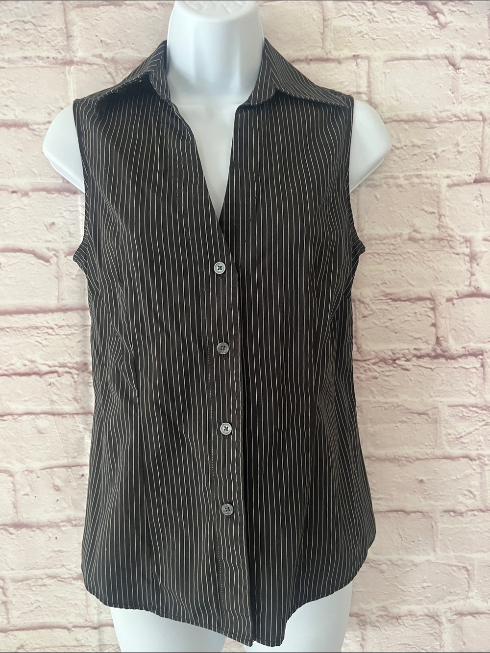 Express Black Sleeveless Pinstripe Button-Down Shirt